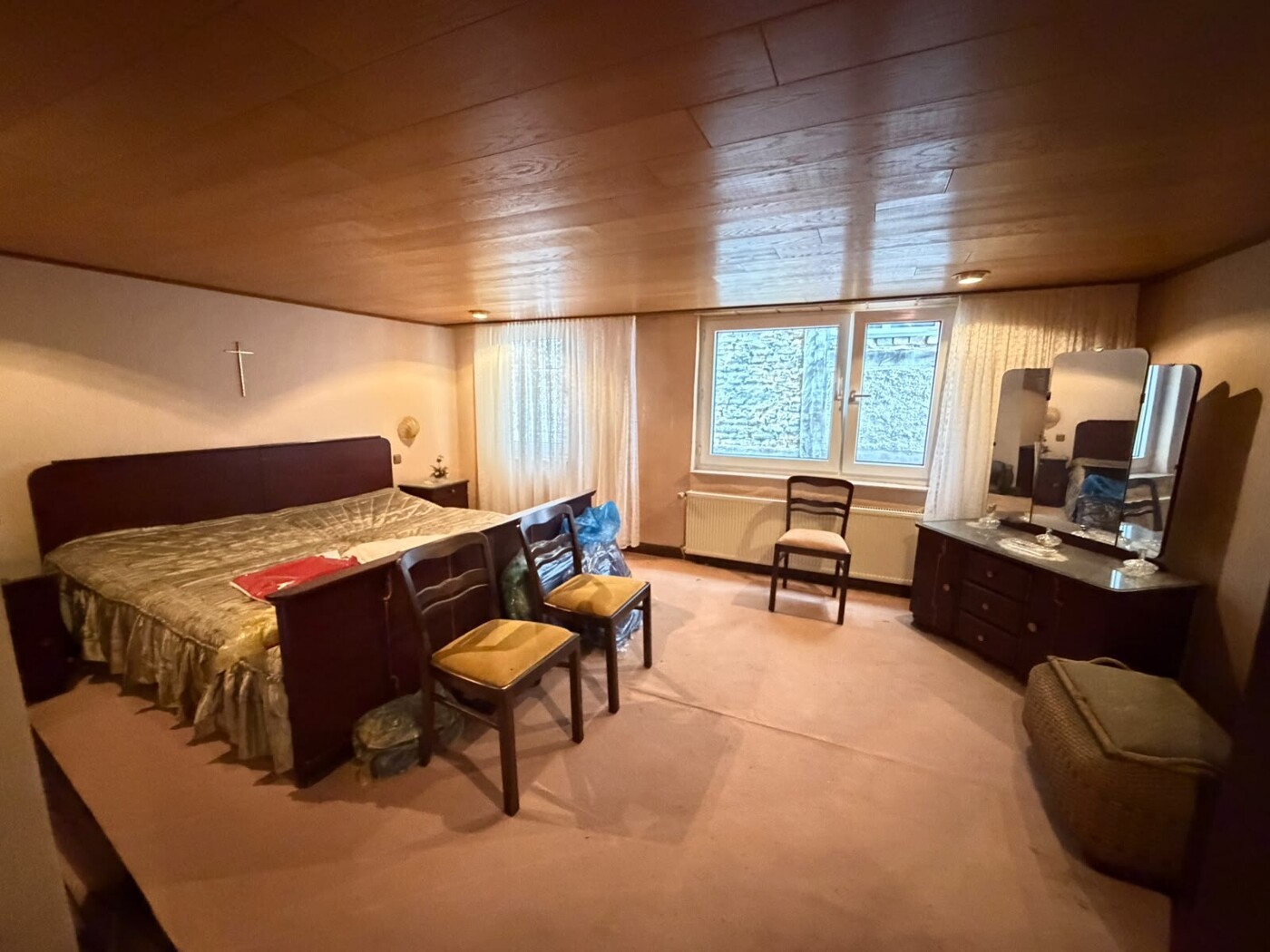 Schlafzimmer Nr.2 DG