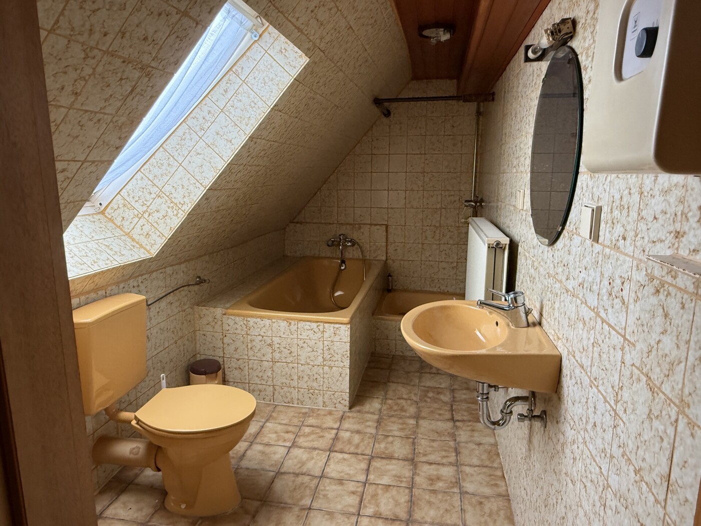 Badezimmer DG