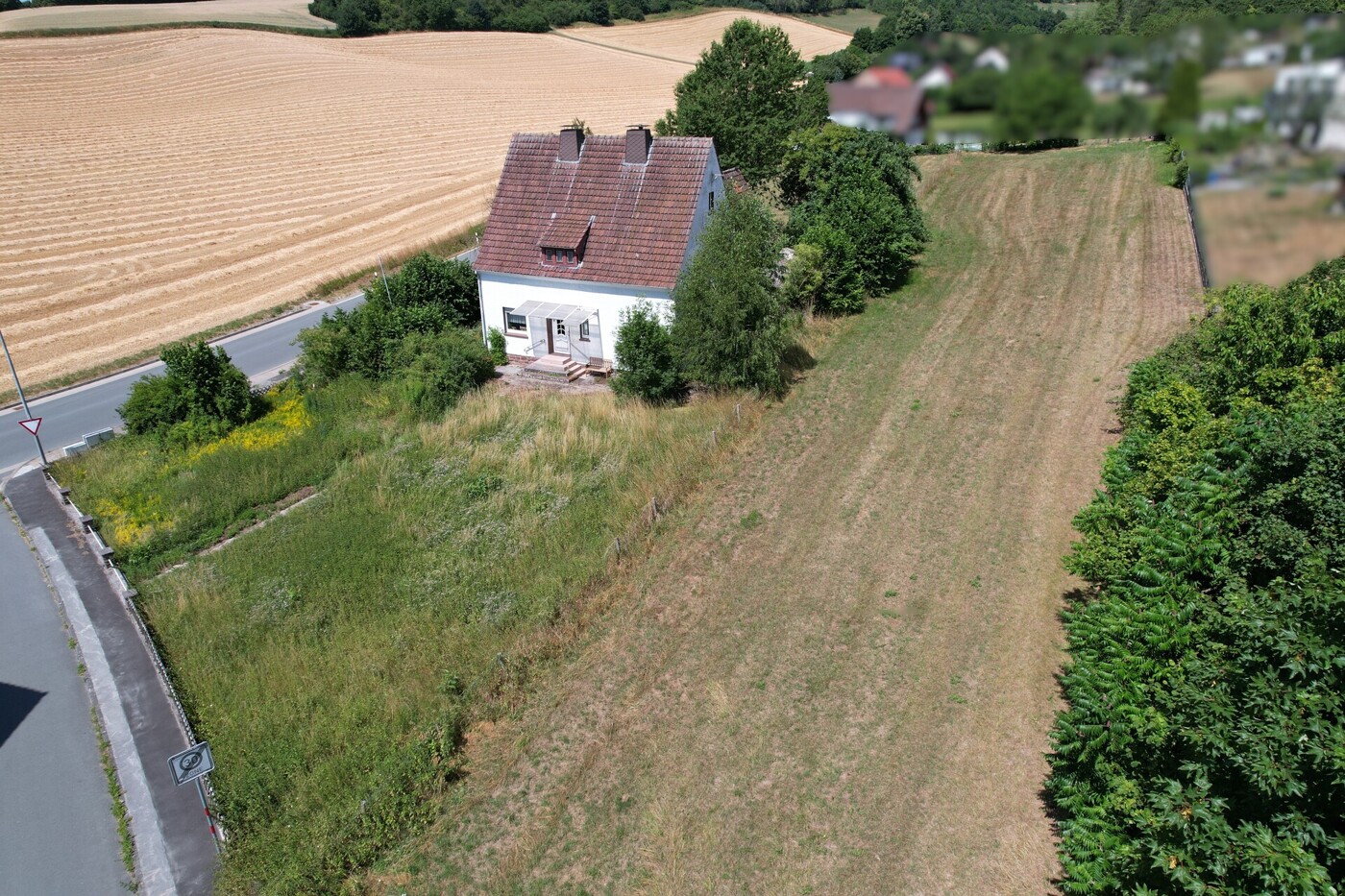 Baugrundstück mit Altbestand