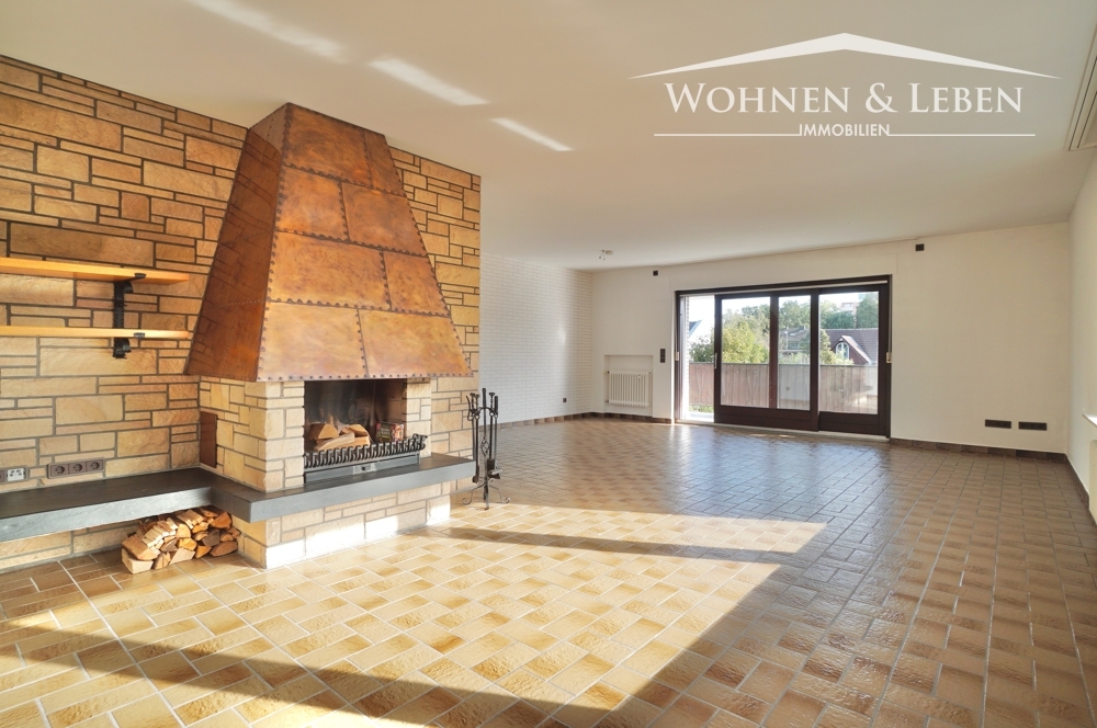 Großzügig wohnen auf 120 m² – Dachgeschosswohnung mit weitläufigem Eckbalkon und Kamin - Foto 3