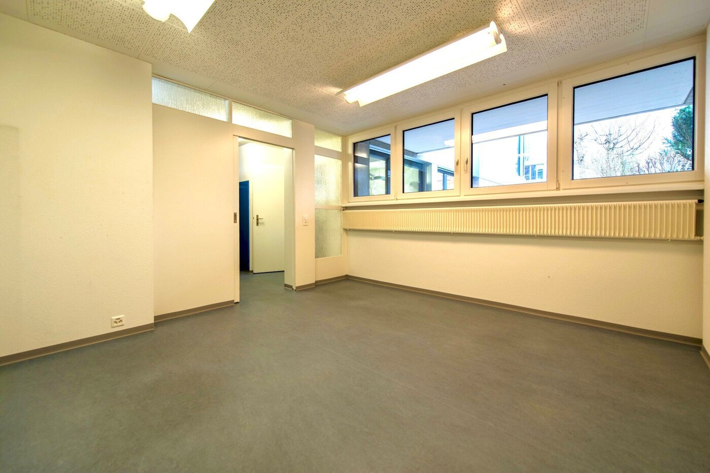 WhatsApp Image 2025-10-09 at 16.29.49(1)