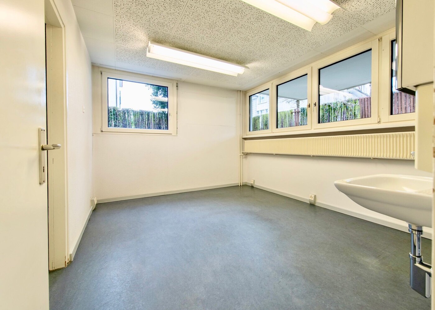 WhatsApp Image 2025-10-09 at 16.29.49(2)