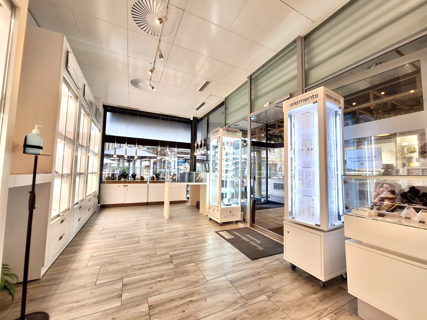 ccc37c88-528b-42e2-9035-cb371328676d