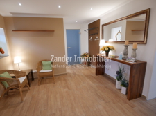 Eingangs- und Warteraum