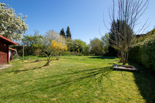 Außenansicht separates Baugrundstück