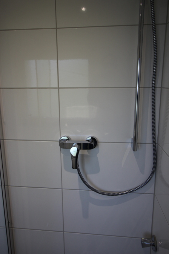Sanierte 3 Zi.-Wohnung mit Balkon und Garage - Photo 4