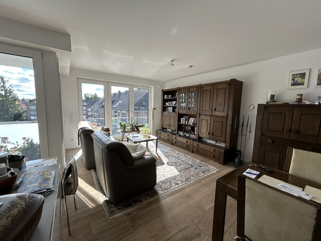 Attraktive, ca. 77 m², 3-Zimmer-Wohnung mit Balkon und Tiefgaragenstellplatz in Kohlscheid - Foto 1