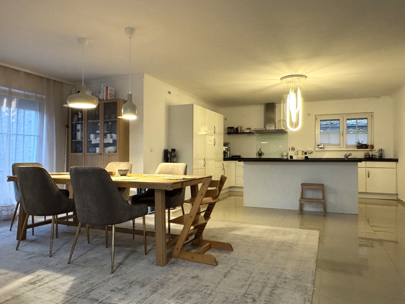 Blick Essen- Kochen ELW