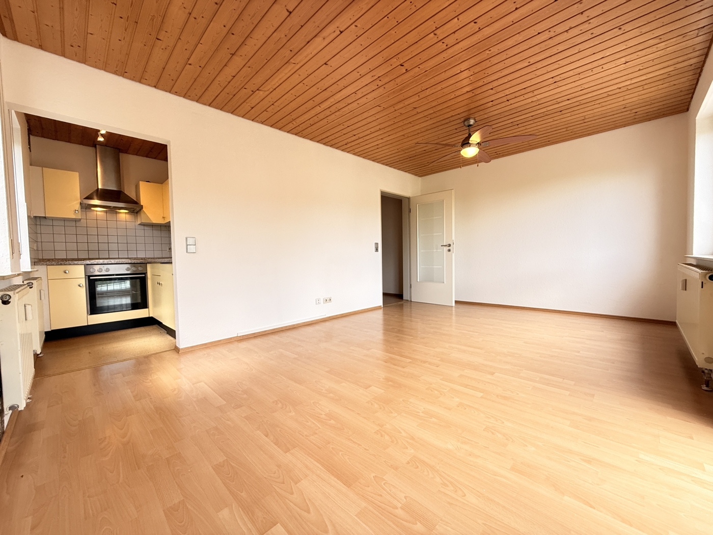 Wohnzimmer (2)