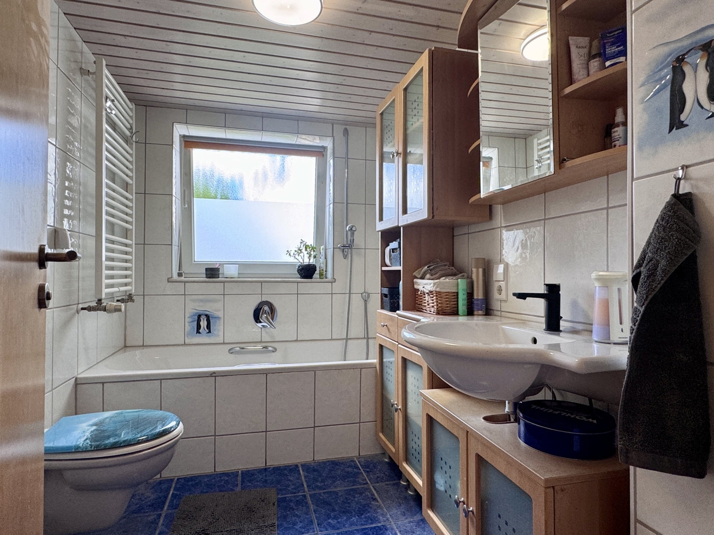 Badezimmer EG
