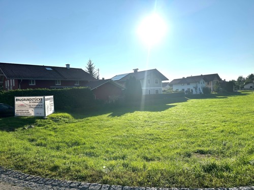 Grundstück: 353 m²   348 m²