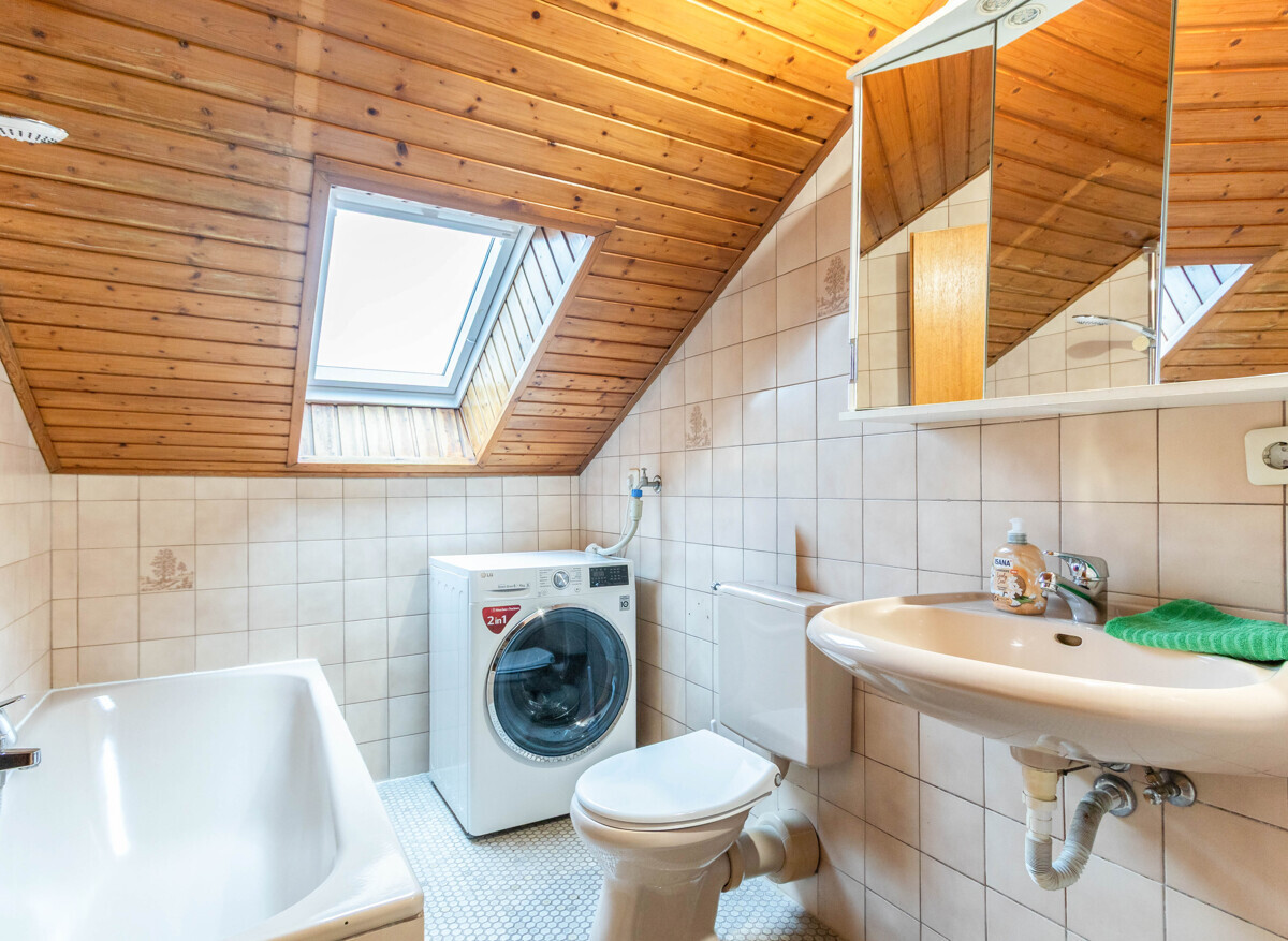 Charmante 2-Zimmer-Wohnung mit Balkon in Ingolstadt-West - Photo 5