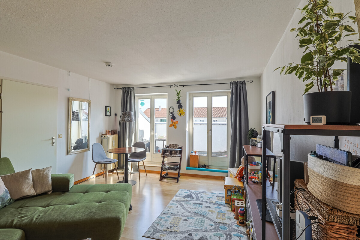 Lichtdurchflutete 2,5-Zimmer mit zwei Balkonen - Foto 2