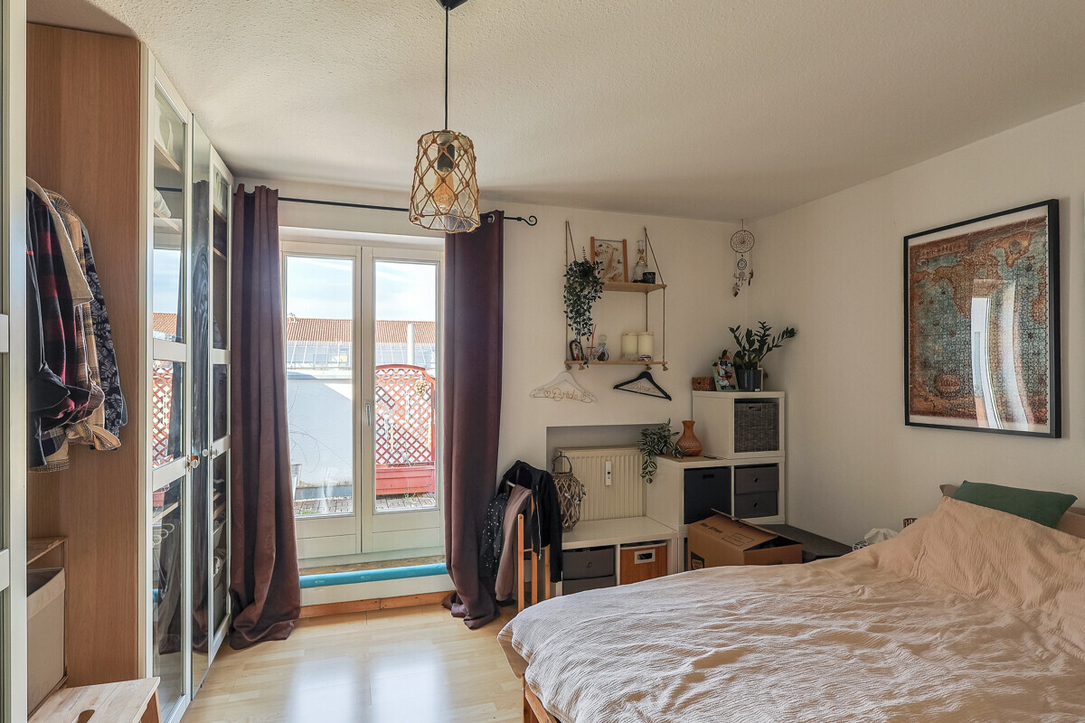 Lichtdurchflutete 2,5-Zimmer mit zwei Balkonen - Foto 3