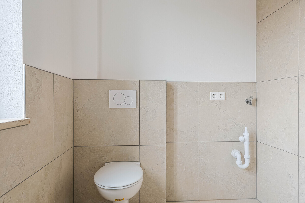 Stilvoller Neubau-Erstbezug mit 3 Zimmern und Balkon - Photo 3