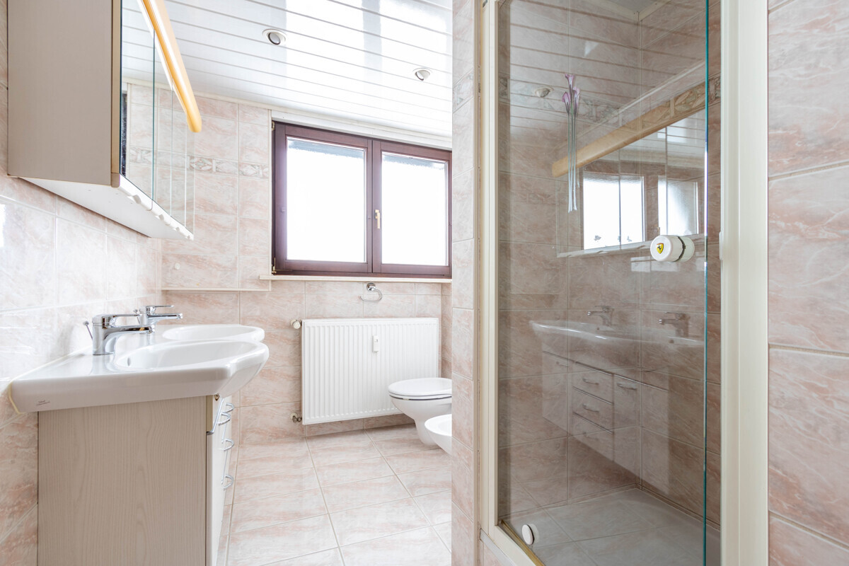Großzügige 3-Zimmer-Dachgeschoss-Wohnung - Photo 5