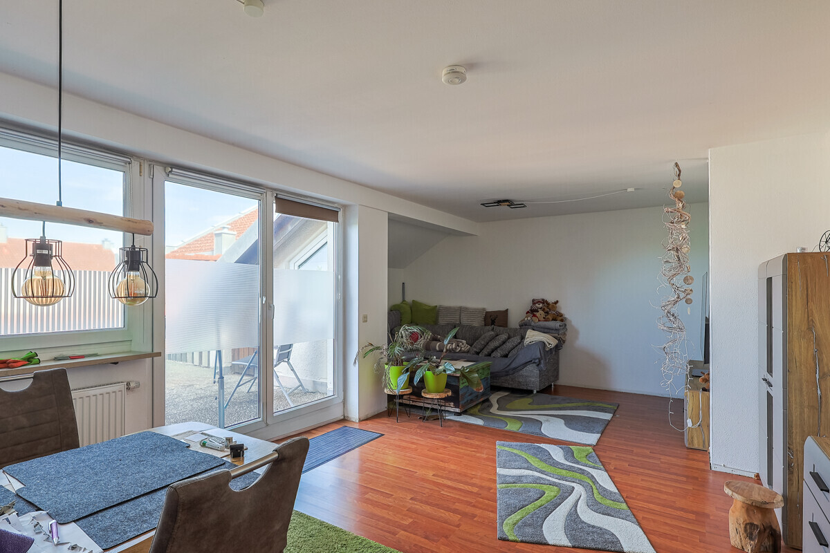 2-Zimmer-Wohnung mit großer Loggia in Friedrichshofen - Photo 1