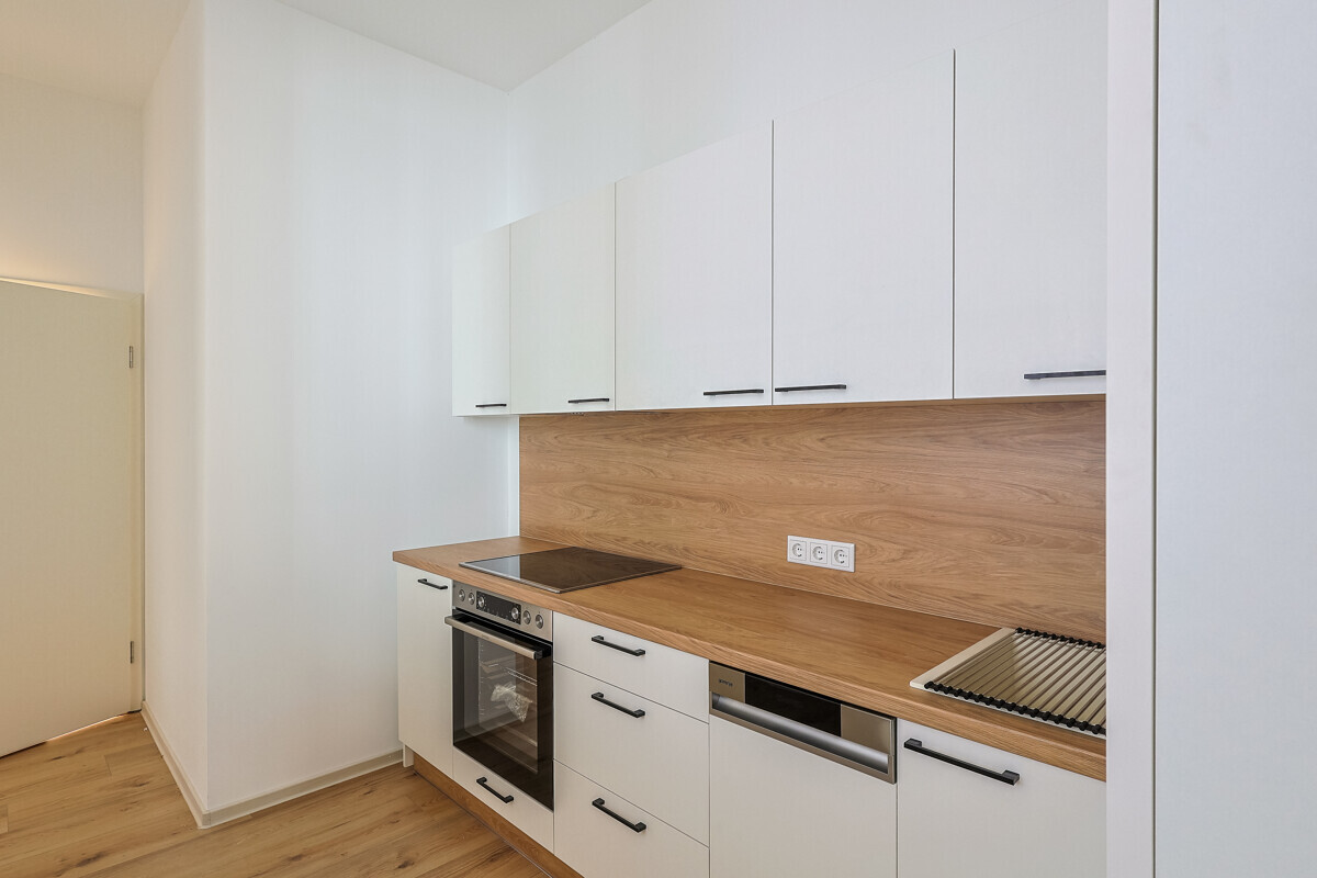 Urban trifft modern: 3-Zimmer-Wohnung im Zentrum der Altstadt - Photo 2