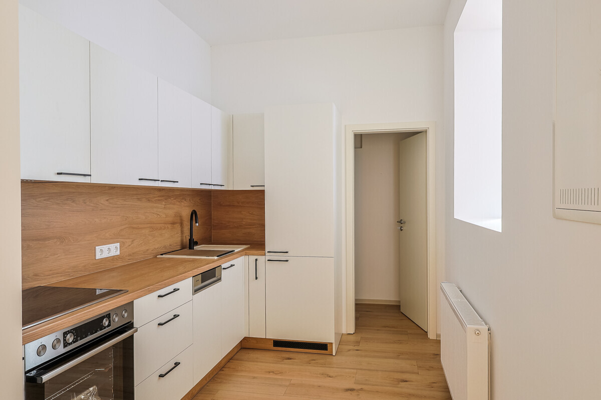 Urban trifft modern: 3-Zimmer-Wohnung im Zentrum der Altstadt - Photo 1