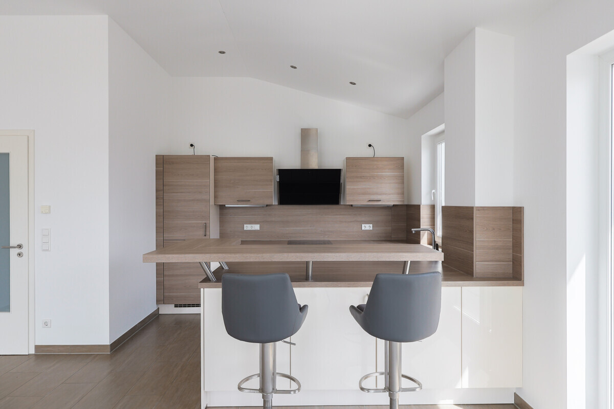 Hochwertige Penthouse-Wohnung mit weitläufiger Dachterrasse in Ingolstadt-Hollerstauden! - Foto 3