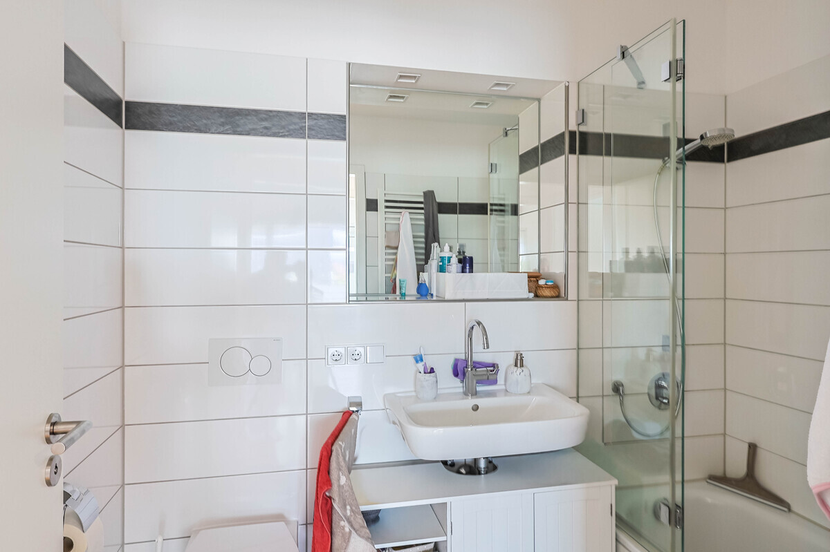 Moderne 2-Zimmer-Wohnung mit großem Balkon - Foto 5