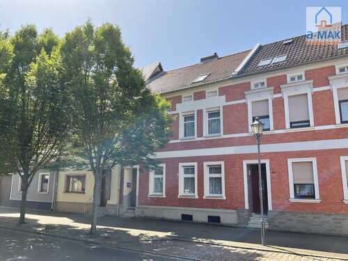 Straßenansicht rechts