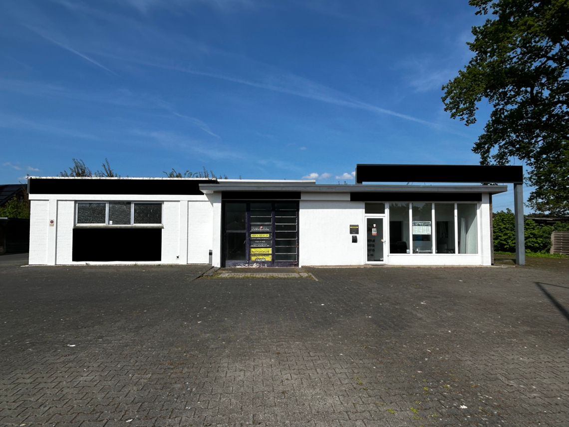 Ansicht Werkstatt und Bürogebäude