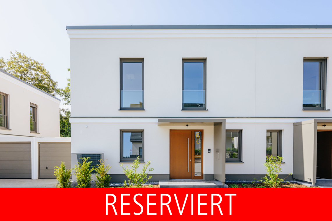 RESERVIERT