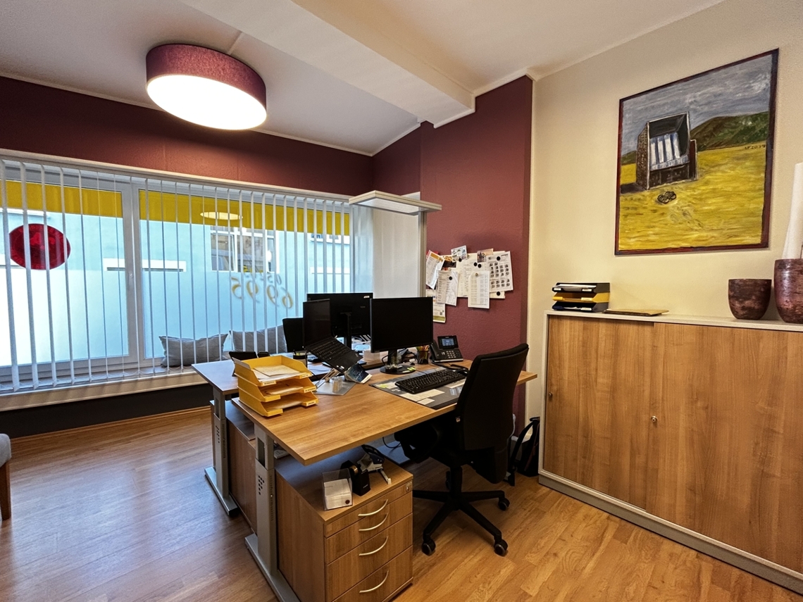 Büro 2