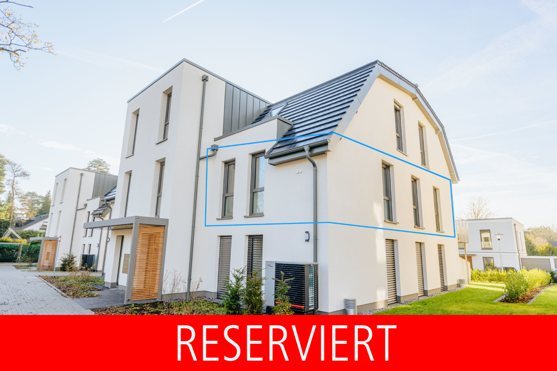 Titelbild - OG rechts Reserviert