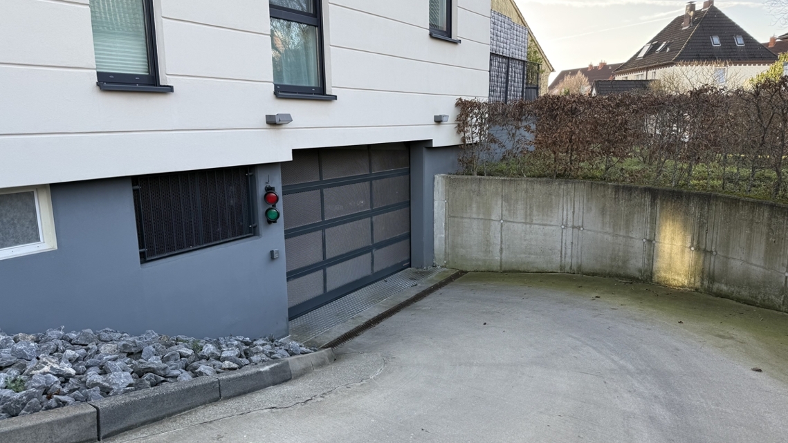 Tiefgaragenzufahrt