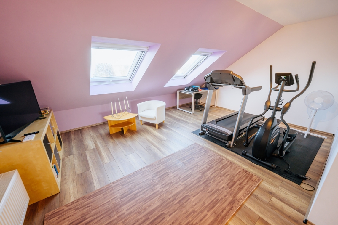 Wohnlich ausgebautes Dachgeschoss
