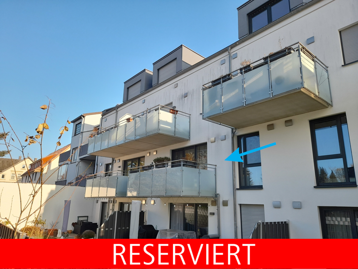 Titelbild mit Pfeil reserviert