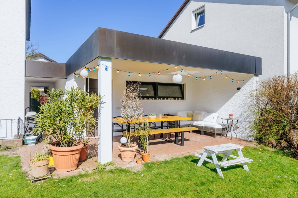 Überdachter Freisitz