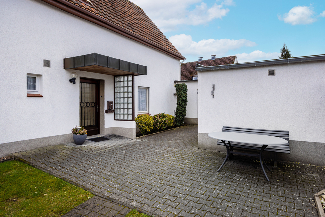 Eingang und Sitzplatz