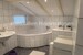 Badezimmer im  Dachgeschoss