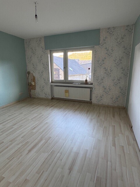 EG