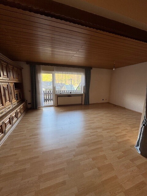 Wohn- und Esszimmer 1. OG II