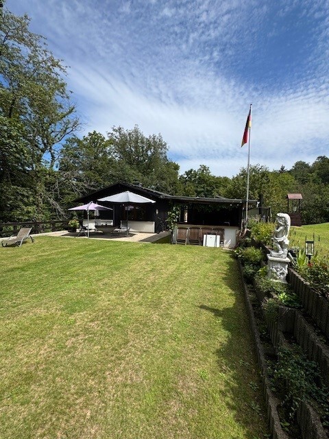Außen D