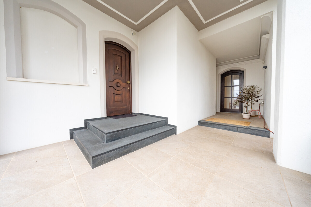 Immobilien 11 Eingangsbereich