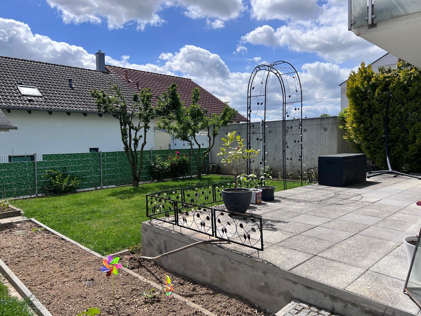 Garten mit Terrasse ELW