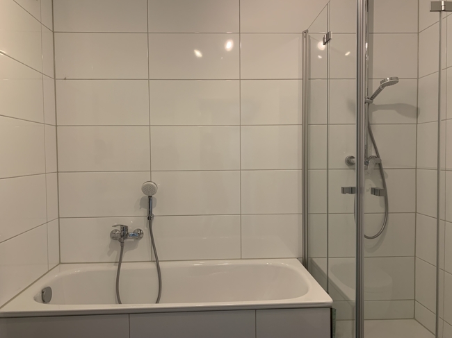 Renovierte 4-Zimmer-Wohnung mit SW-Balkon,2 kernsanierten Bädern und 1Garage in Ratingen- Hösel - Photo 5