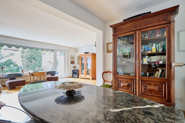 Teilmöbliertes Reihenmittelhaus mit Einbauküche, SW-Garten, Garage und Außenstellplatz - Foto 3