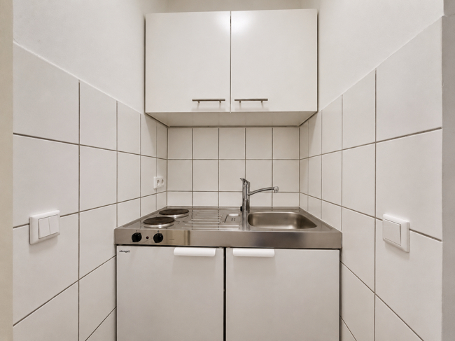 Frisch renoviert vor Einzug!1-Zi.-Appartement mit Tageslicht-Duschbad, Kochnische in begehrter Lage - Foto 1