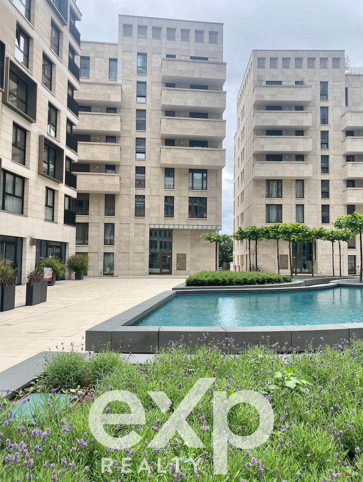 Urbanes Wohngefühl trifft Komfort – großzügige 5-Zimmer-Wohnung mit Balkon mitten in Frankfurt