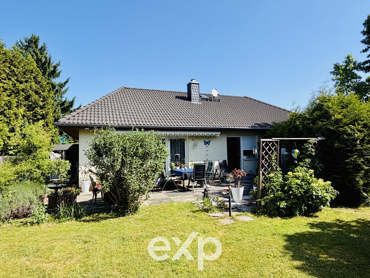 Vermietete Kapitalanlage im schönen Petershagen mit schickem Bungalow als Investment-Chance