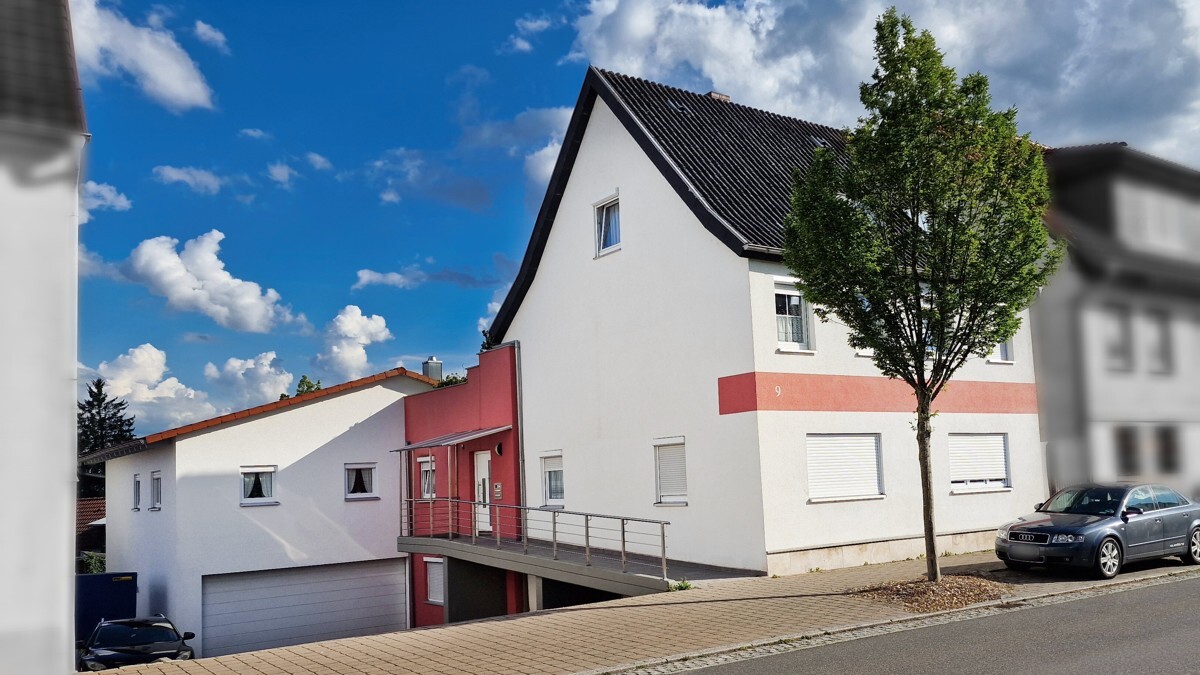 Haus + Barrierefreie Wohnung + Doppelgarage + Garten - von Privat - OHNE Maklergebühr