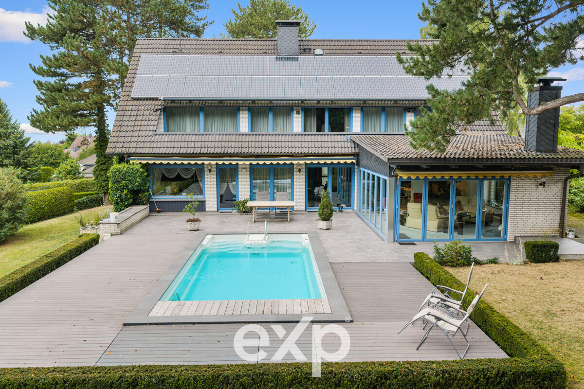 03_Luftbild-Pool-und-Terrasse