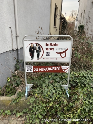 ZU VERKAUFEN