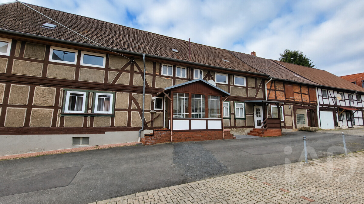 Historisches Bauernhaus in Haverlah bei Salzgitter von 1880 – 14 Zimmer für Investoren, Familien & Wohnprojekte